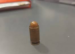 Hallan una bala en el baño de una escuela de Resistencia, en medio de una ola de amenazas