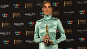 Juana Viale se llevó el Oro en los Martín Fierro de la Moda 2026