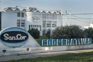 Colapso en SanCor: la empresa se declara en quiebra y peligra el empleo de 850 trabajadores