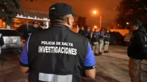 Un policía muerto y dos heridos graves tras un presunto ataque familiar